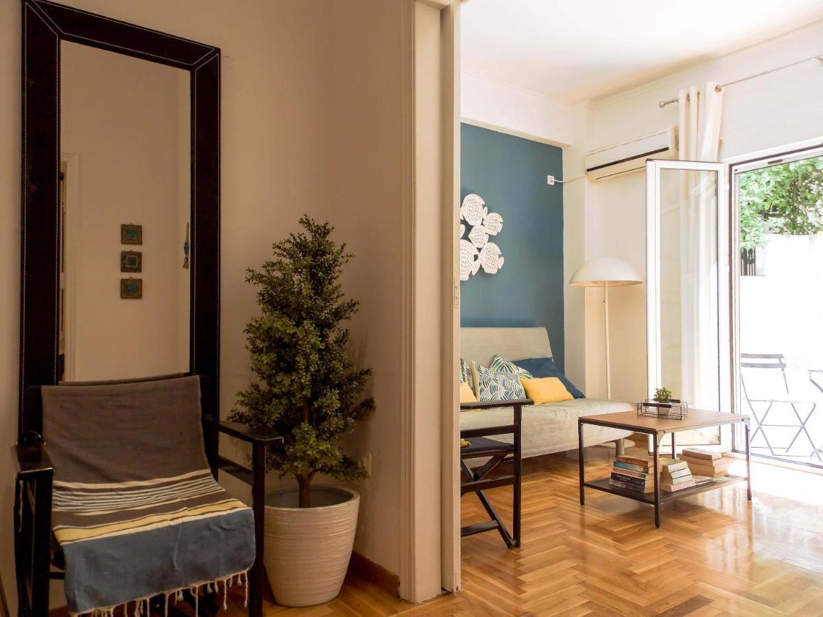 Cozy Plaka Apartment Афіни Екстер'єр фото