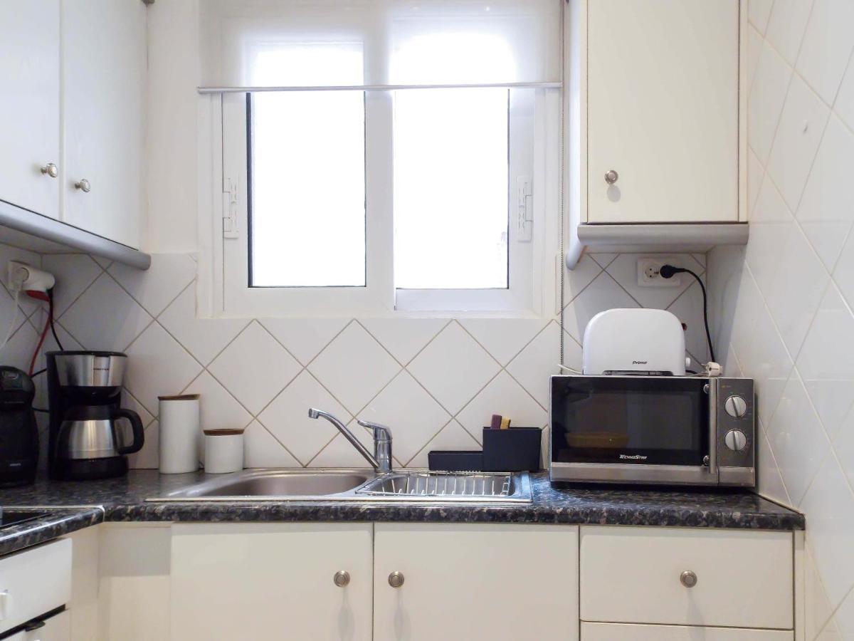 Cozy Plaka Apartment Афіни Екстер'єр фото